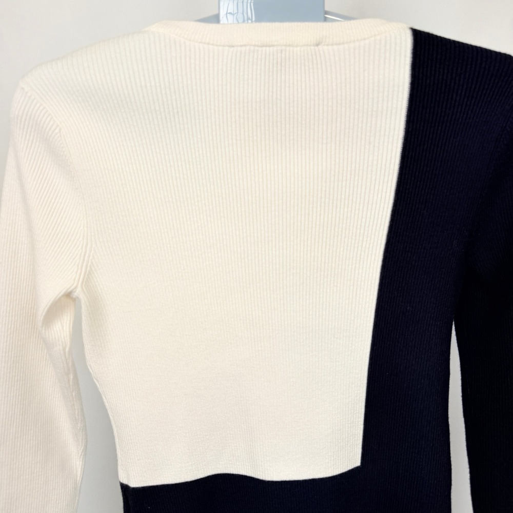 WHBM Rib Knit Colorblock Sweater Medium - Picture 4 of 12
